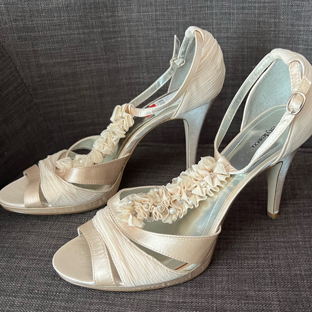 Style & Co. Heels